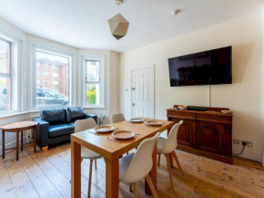 Pass the Keys Lovely 1 bedroom en suite with free parking